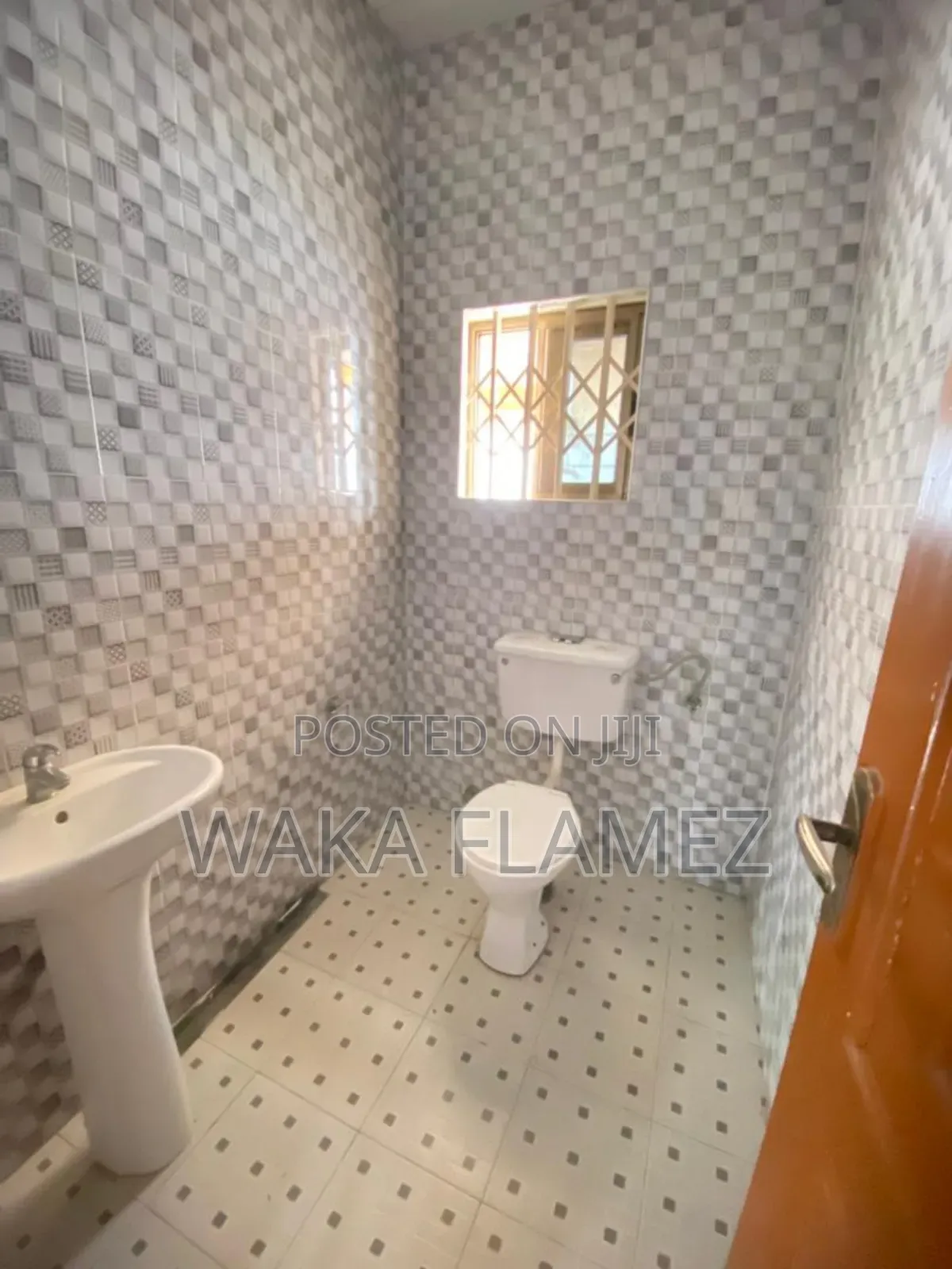 2bdrm House in Amasaman Kpobiman for sale