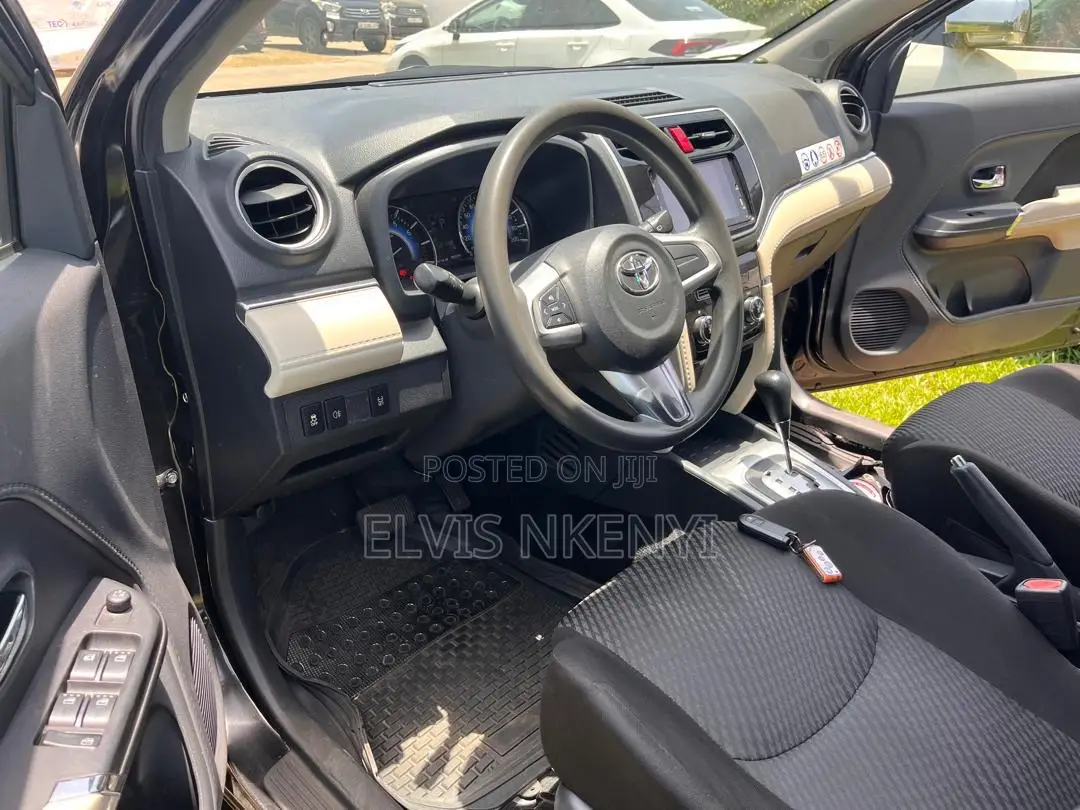 Toyota Rush 1.5 AWD 2020 Black