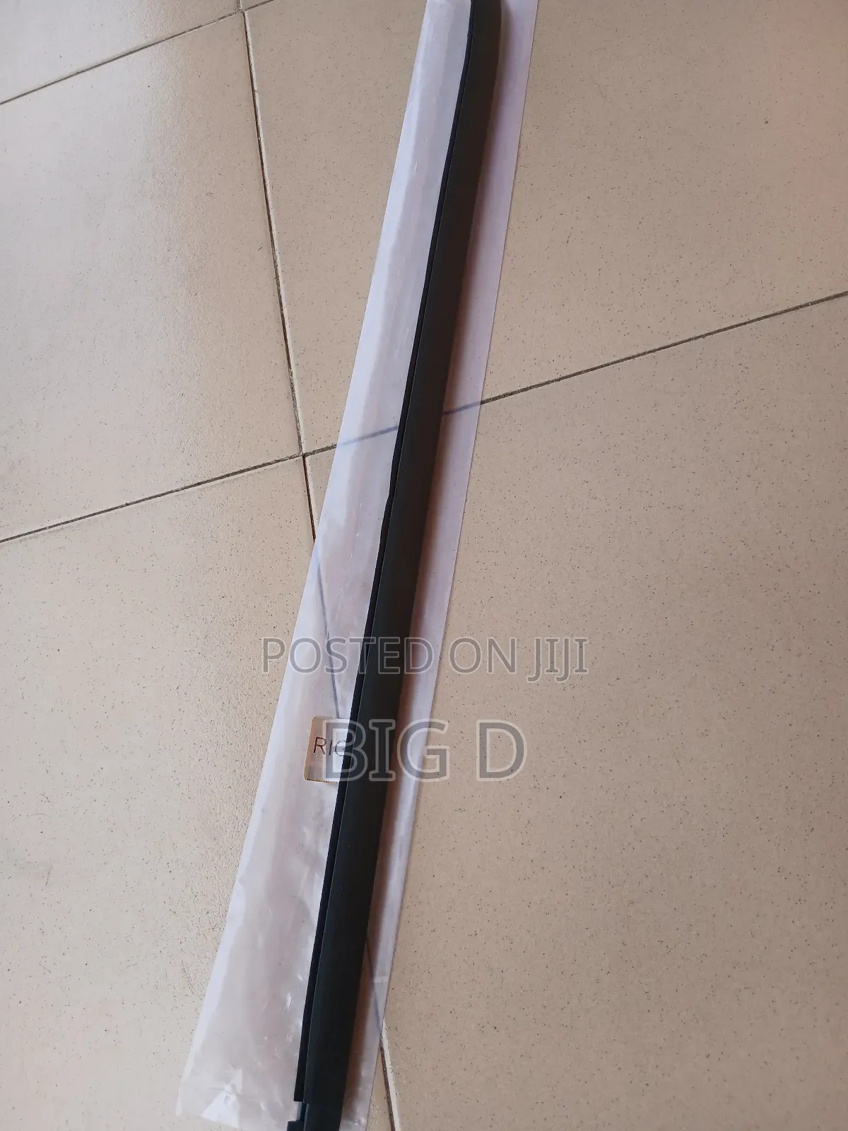 Toyota Landcruiser Prado 2008 Wind Screen Pole