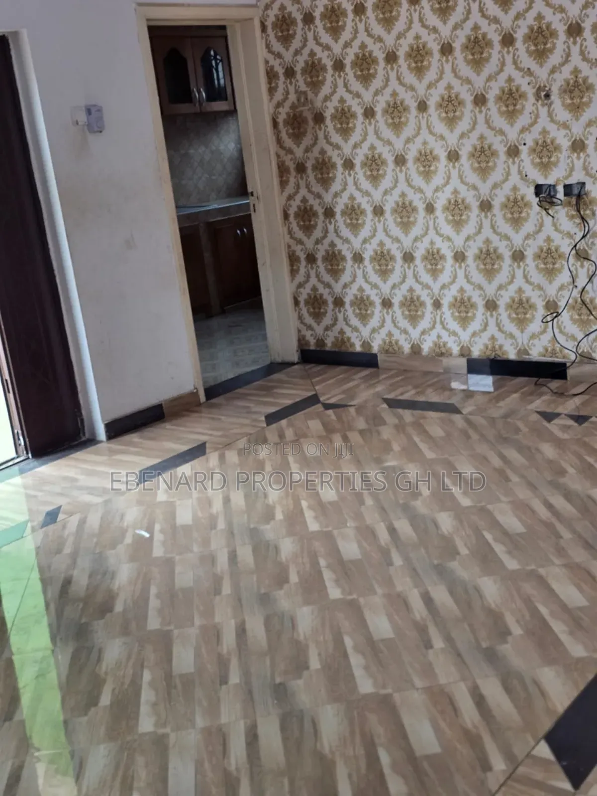 3bdrm Apartment in Ebenard Properties, Lashibi for rent
