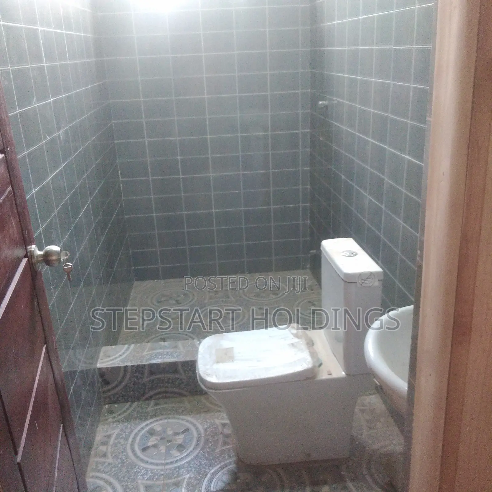2bdrm Apartment in Adenta, Housing Down for rent