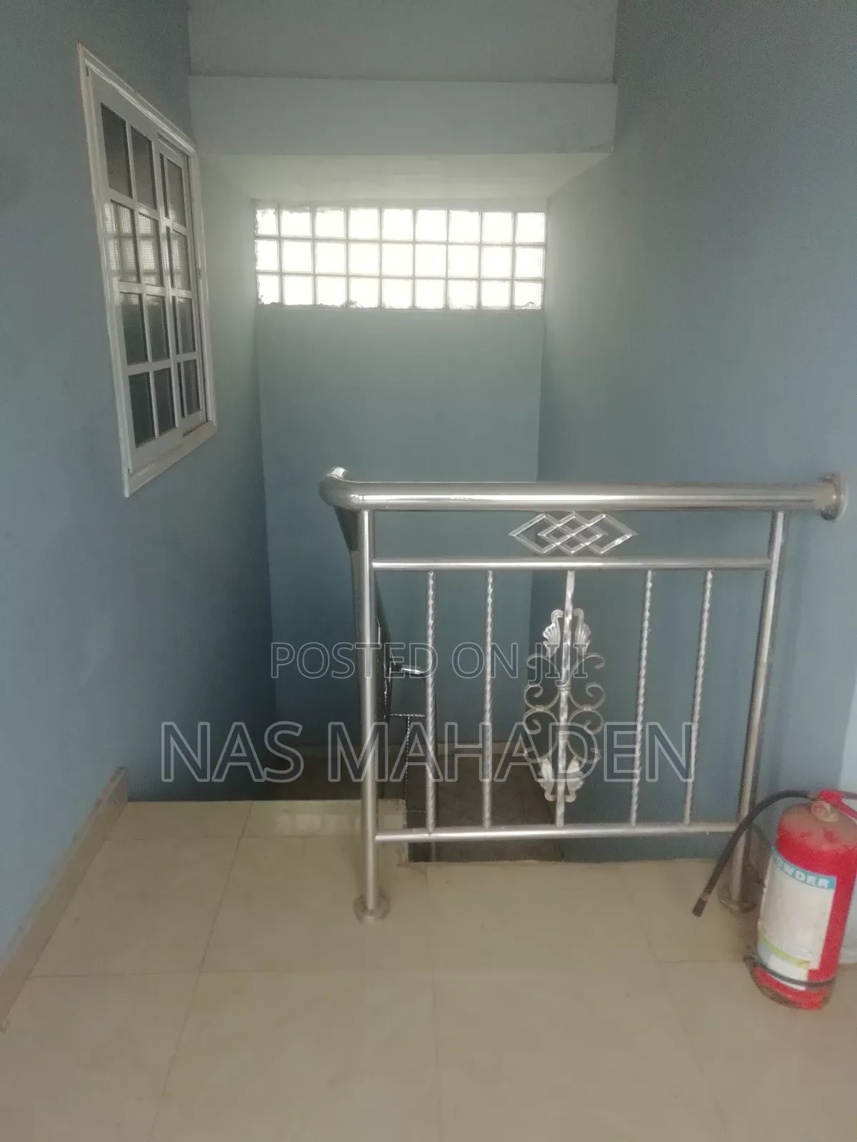 Furnished 5bdrm Farm House in Naf Consult, New Market for sale