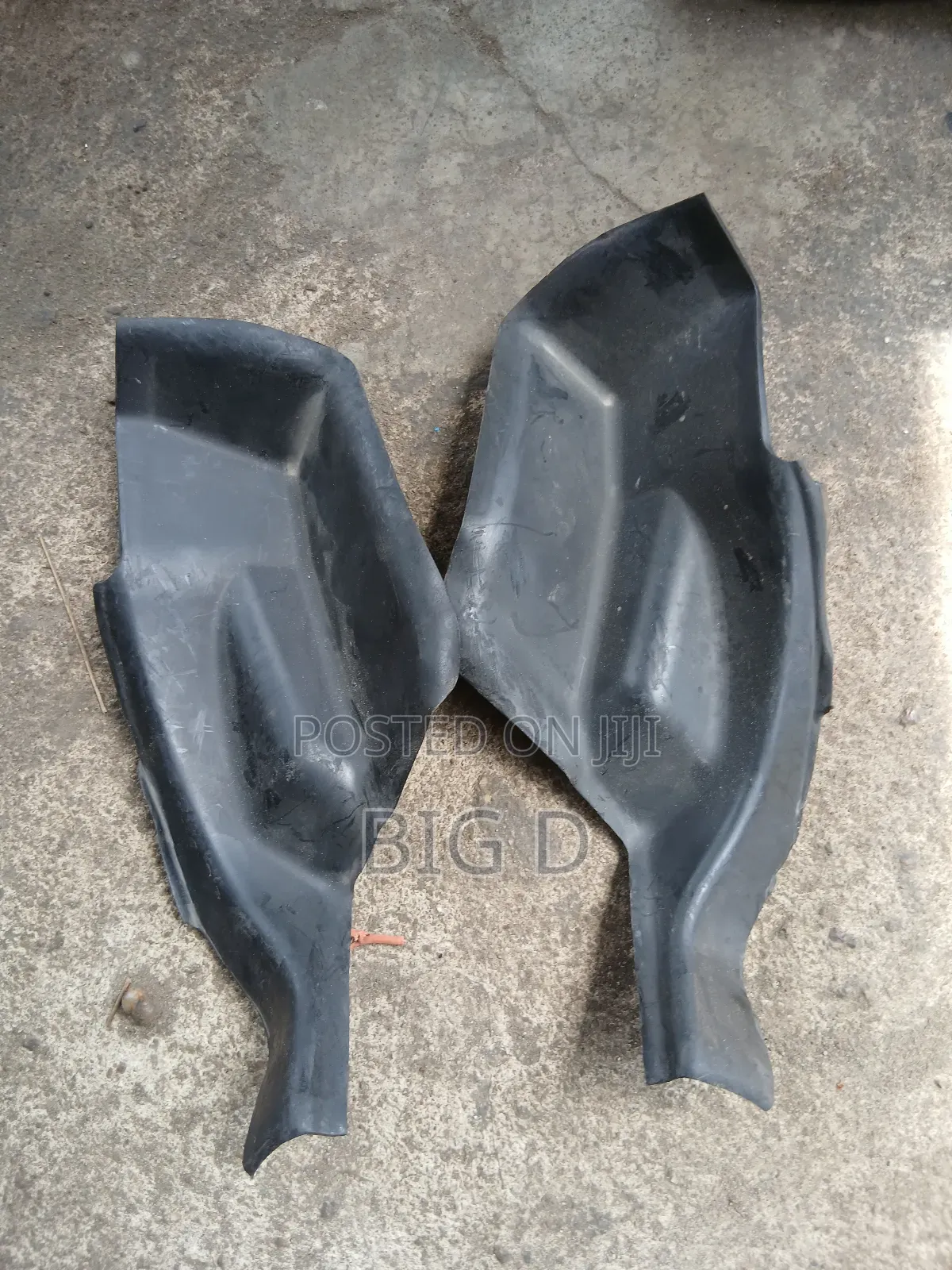 Toyota Highlander 2020 to 2023 Wiper Panel Ends