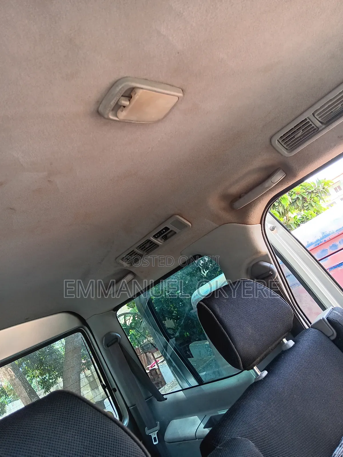 Toyota Voxy 2003 Silver