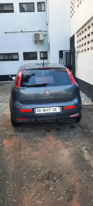 Fiat Punto 2015 Gray