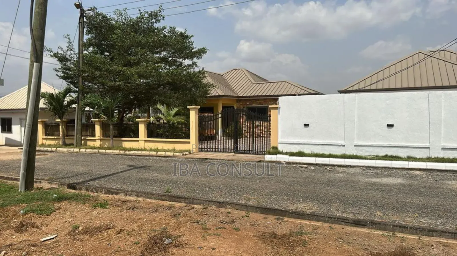 3bdrm Townhouse/Terrace in Valley View Area for sale