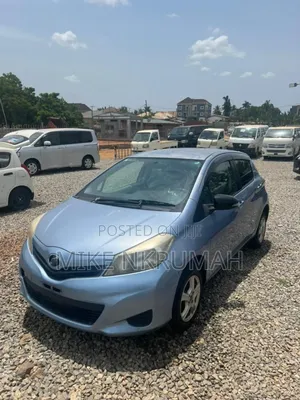 Toyota Vitz 2012 Blue