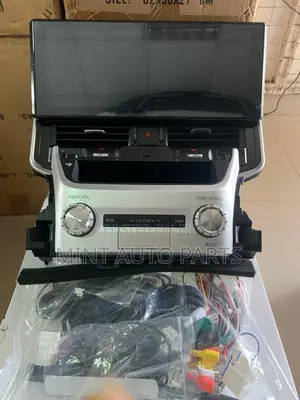 Toyota Land Cruiser 2024 Lc300 Screen