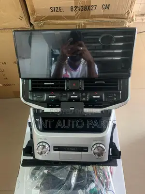 Toyota Land Cruiser 2024 Lc300 Screen