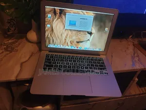 Laptop Apple MacBook Air 4GB Intel Core i5 SSD 128GB