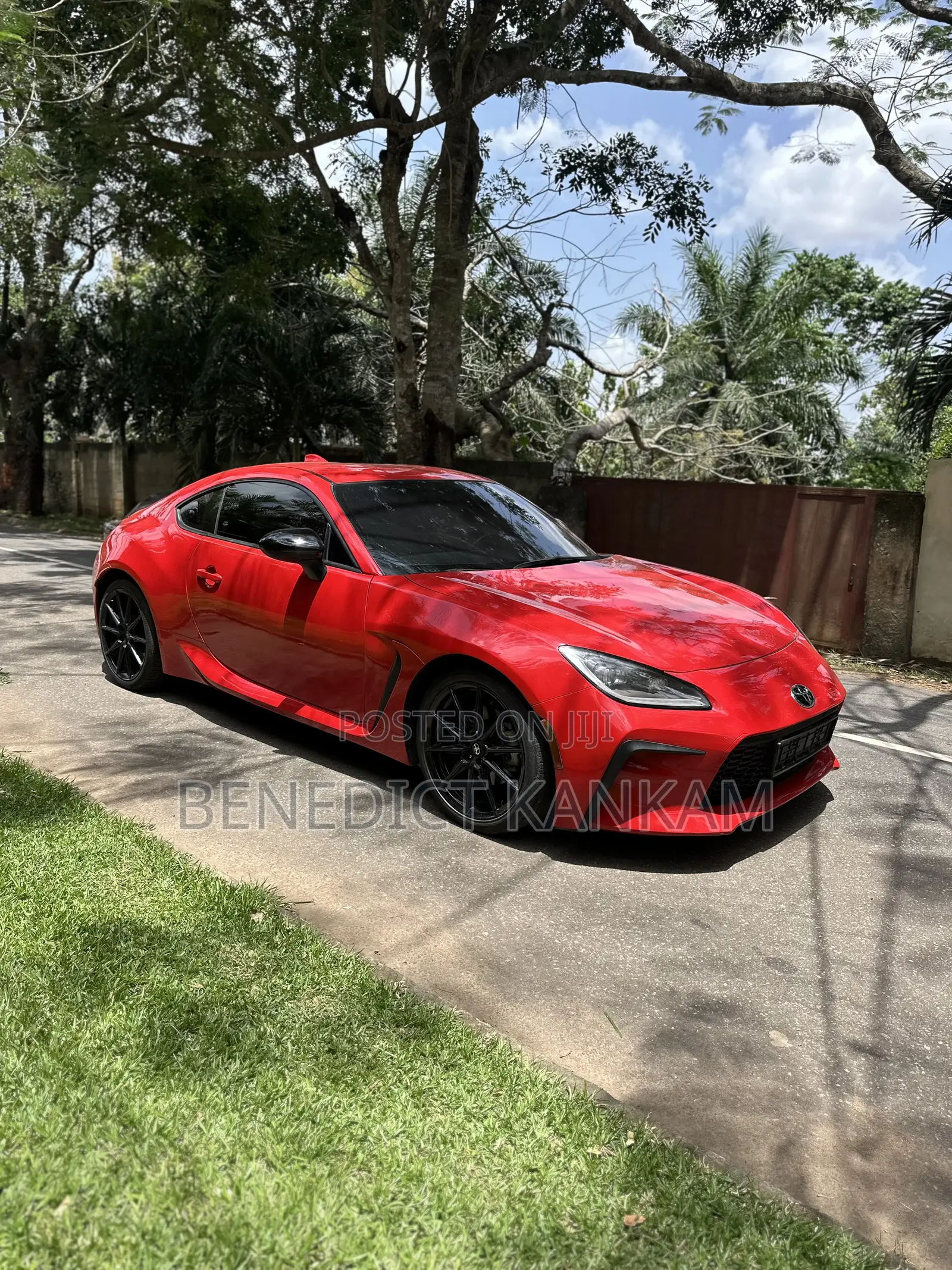 Toyota GR86 Base (2.4L 4cyl 6A) 2024 Red