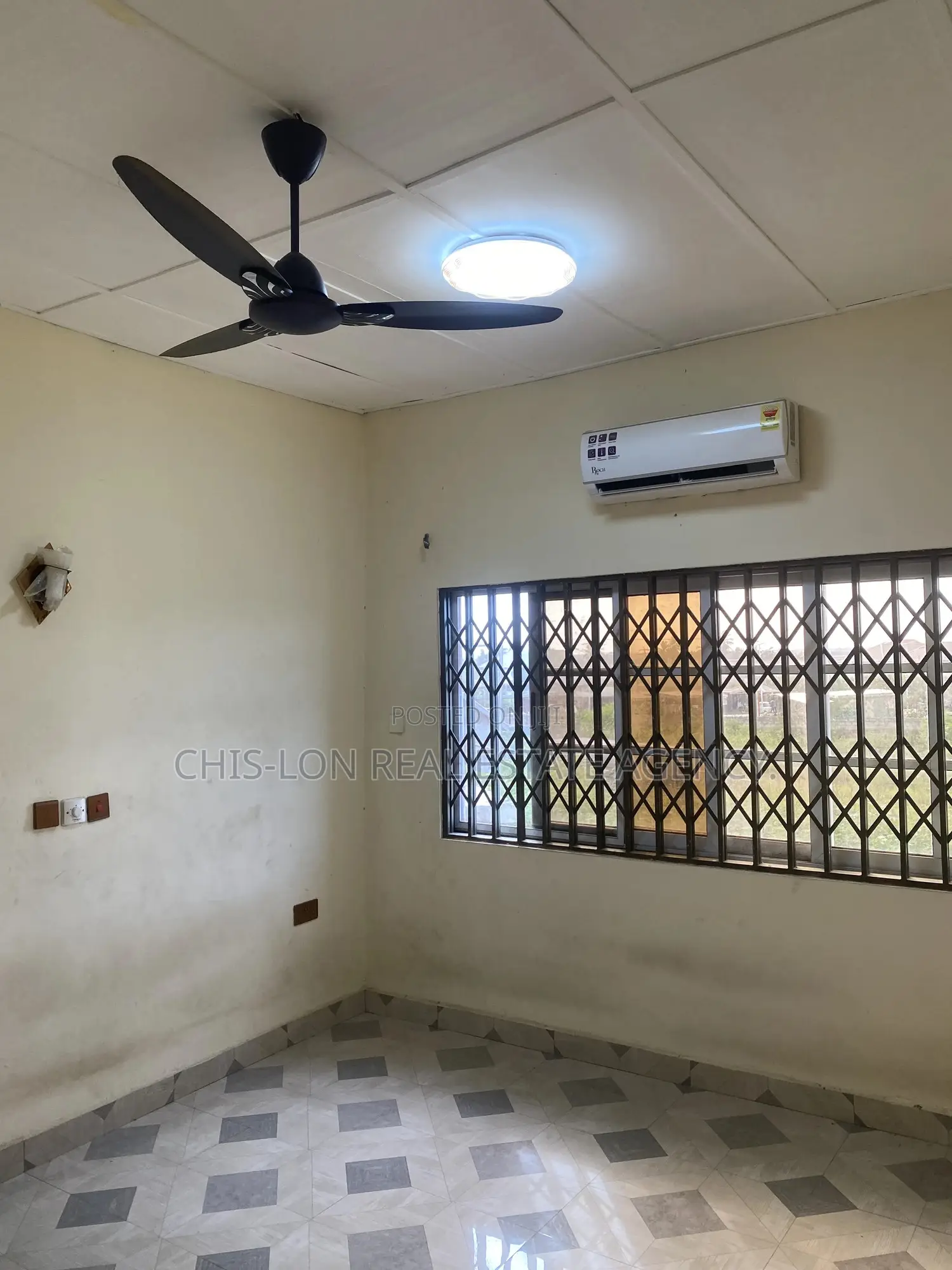 5bdrm Duplex in Chis-Lon Real Estate, Toll Booth for rent