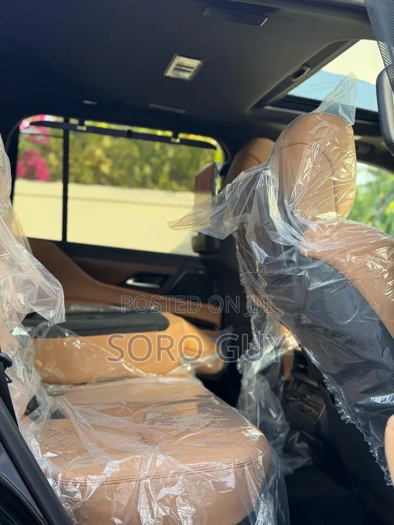 Lexus LX 2025 Black