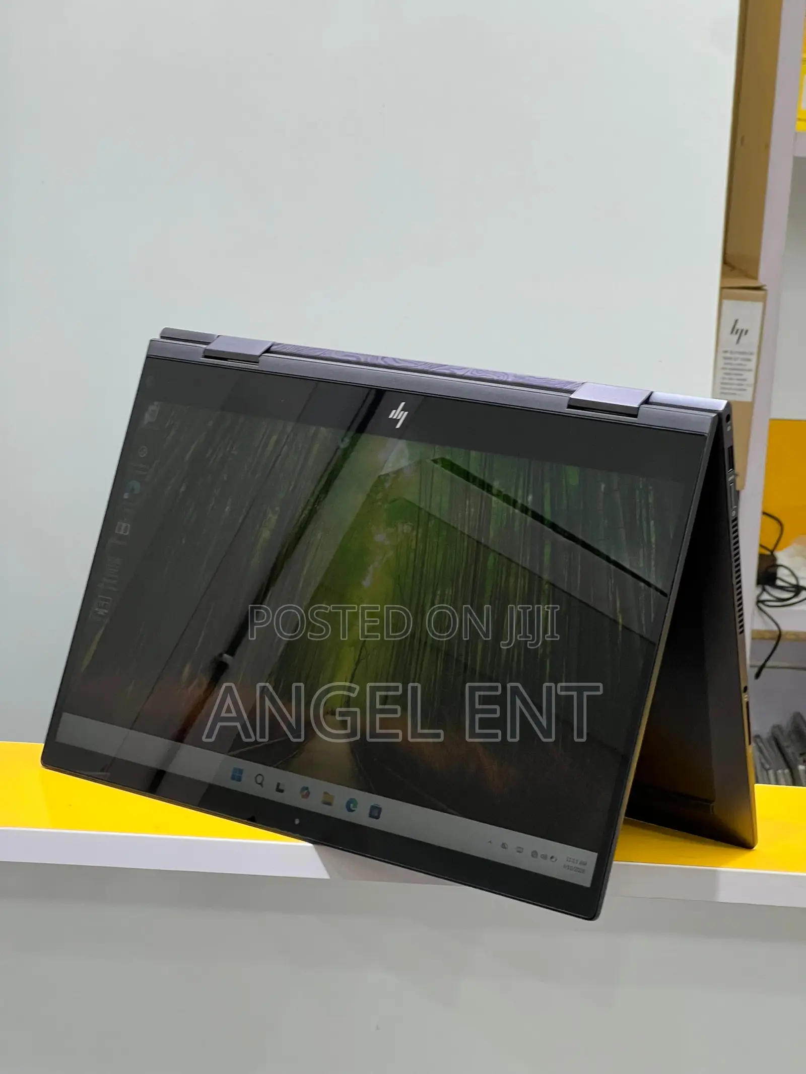 Laptop HP Envy 15 8GB AMD Ryzen 5 SSD 256GB