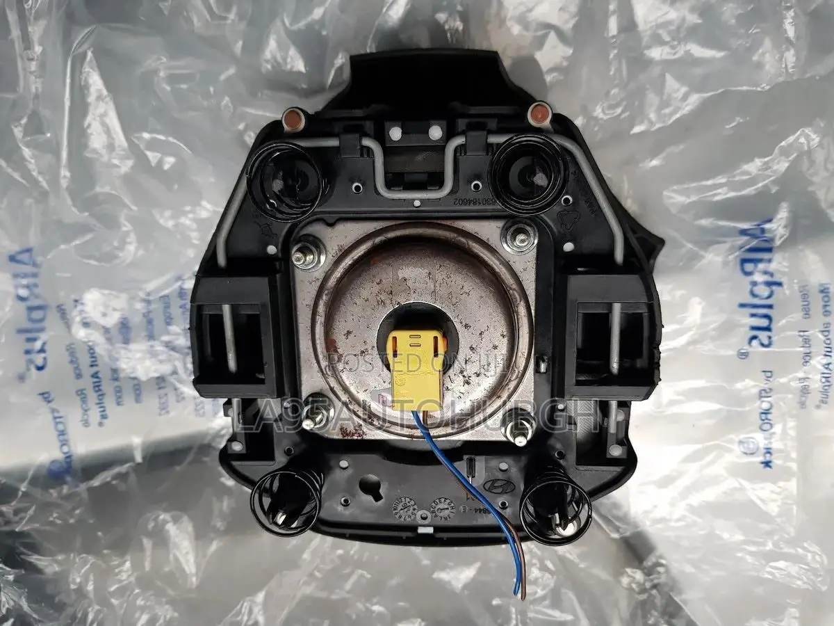 Hyundai Tucson 2016,2017,2018,2019,2020 Steering Wheel Airbag
