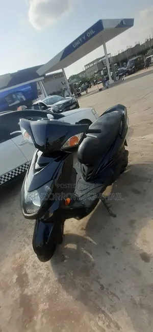 Yamaha 2022 Black