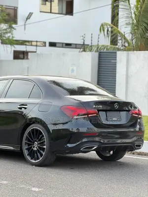Mercedes-Benz A-Class A 220 4MATIC 2021 Black