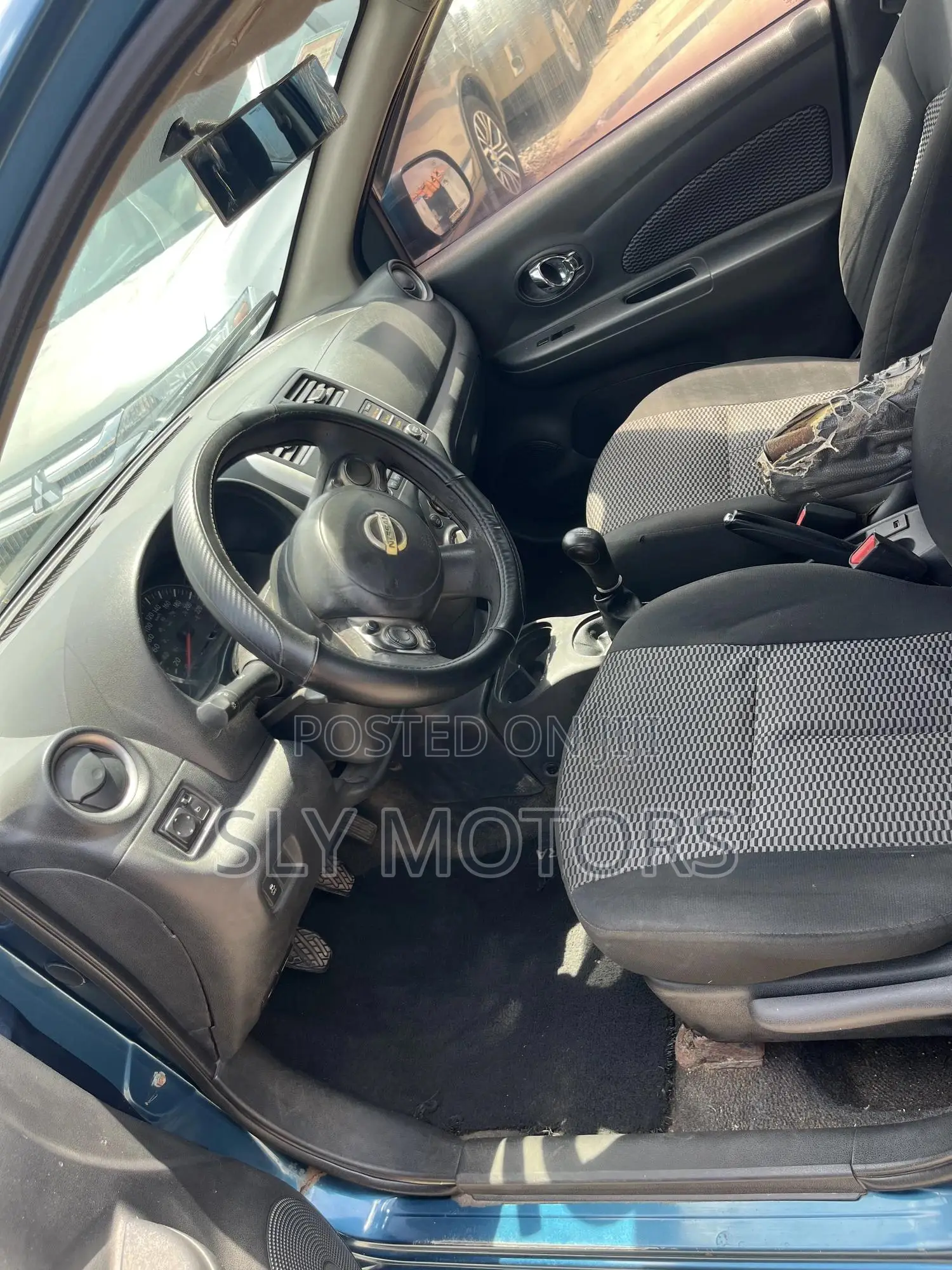 Nissan Micra 2015 Blue