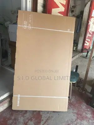 Experience Billion Shades of Color With Samsung 65" Q7f