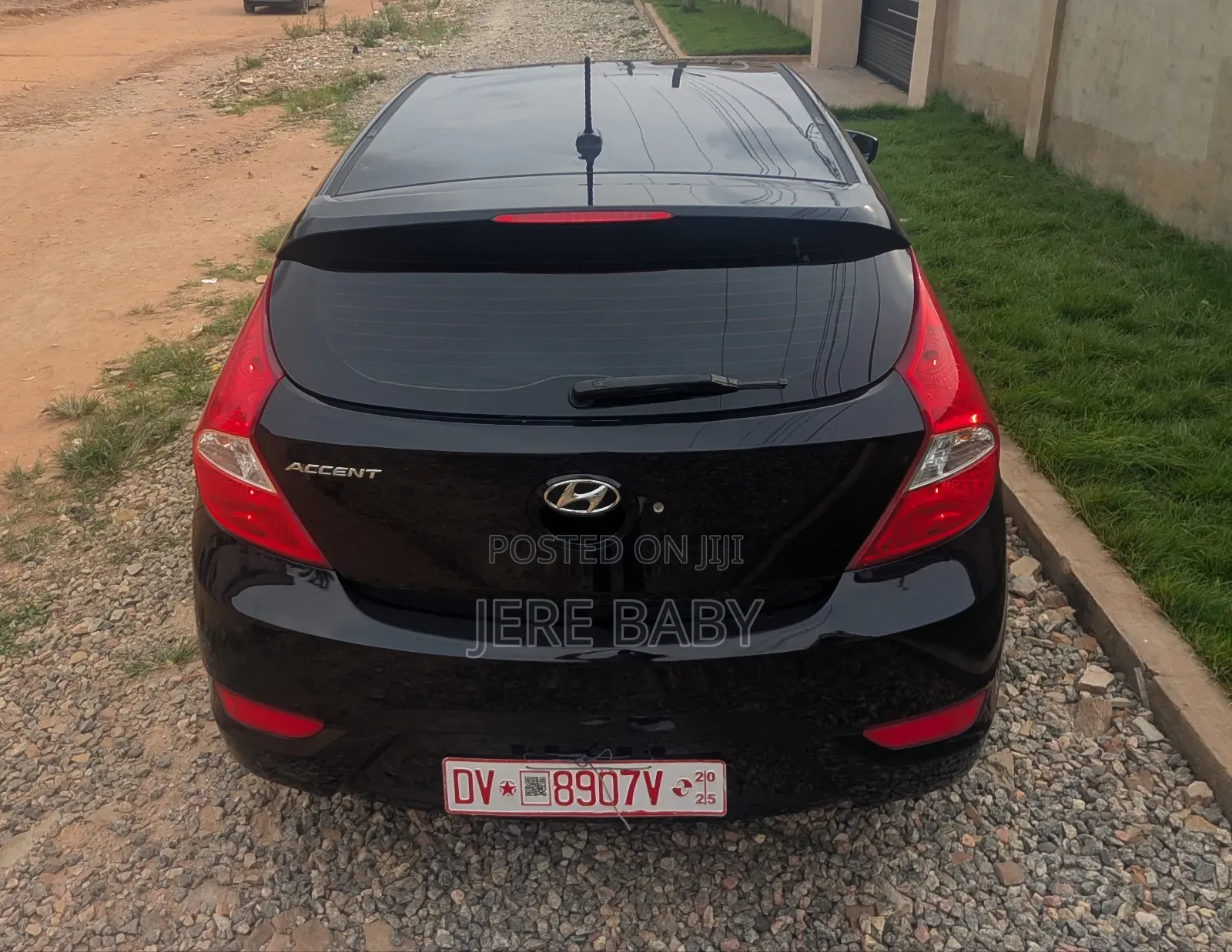 Hyundai Accent SE Hatchback 2017 Black