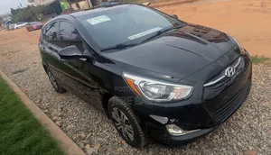 Hyundai Accent SE Hatchback 2017 Black