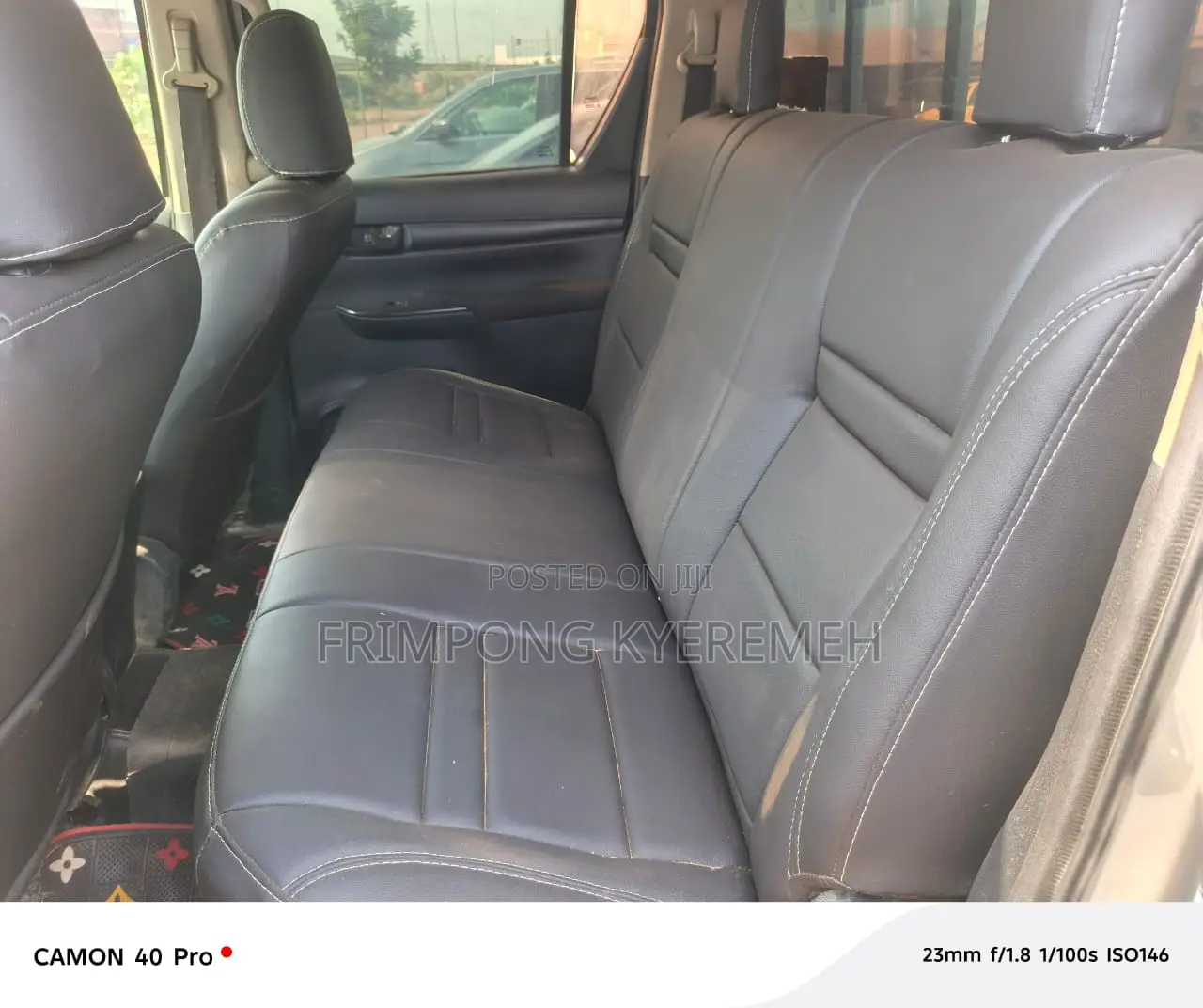 Toyota Hilux 2012 Gray