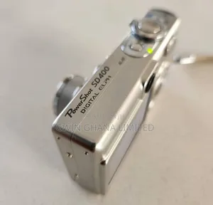 Canon Powershot Sd400 Elph . Battery, Sd Card, Charger