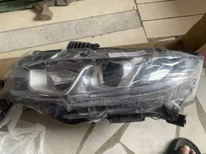 Honda Civic 2016 Headlight
