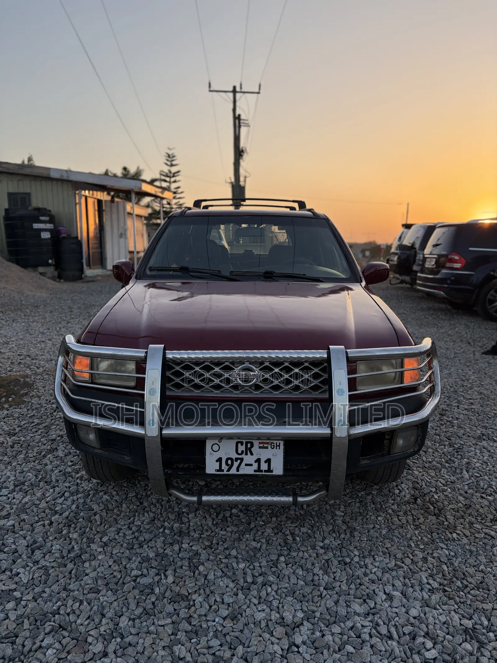 Nissan Pathfinder 2006 Red