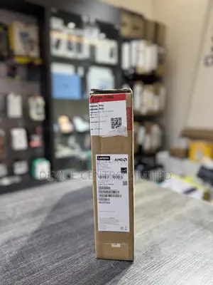 New Laptop Lenovo Yoga 7i 16GB AMD Ryzen 7 SSD 512GB