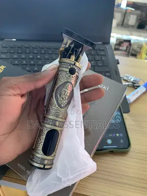 Resuxi Hair Trimmer – Fast Charging Long Lasting Battery
