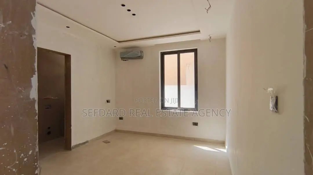 4bdrm Duplex in Sefdard Properties, Tseaddo for sale