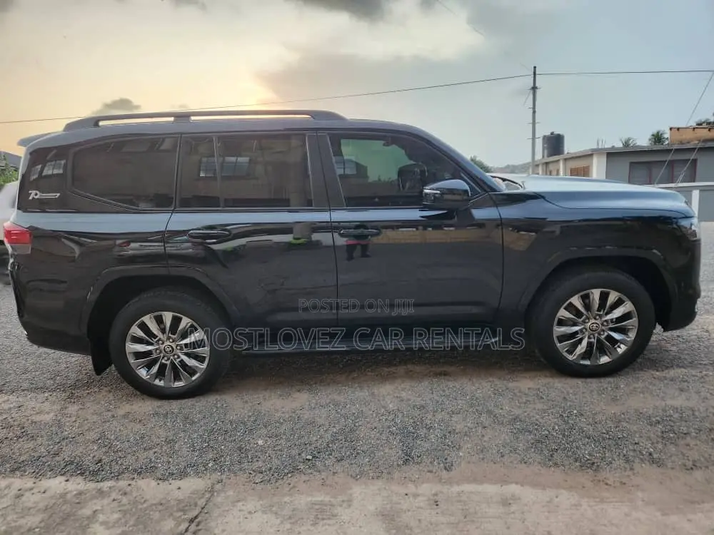 Car Rental- Land Cruiser for Rent