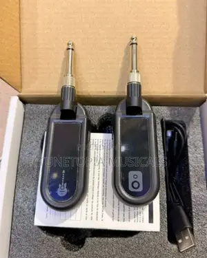 Pro Fast M-02 Mini Digital Wireless Audio System for Electric Guitars