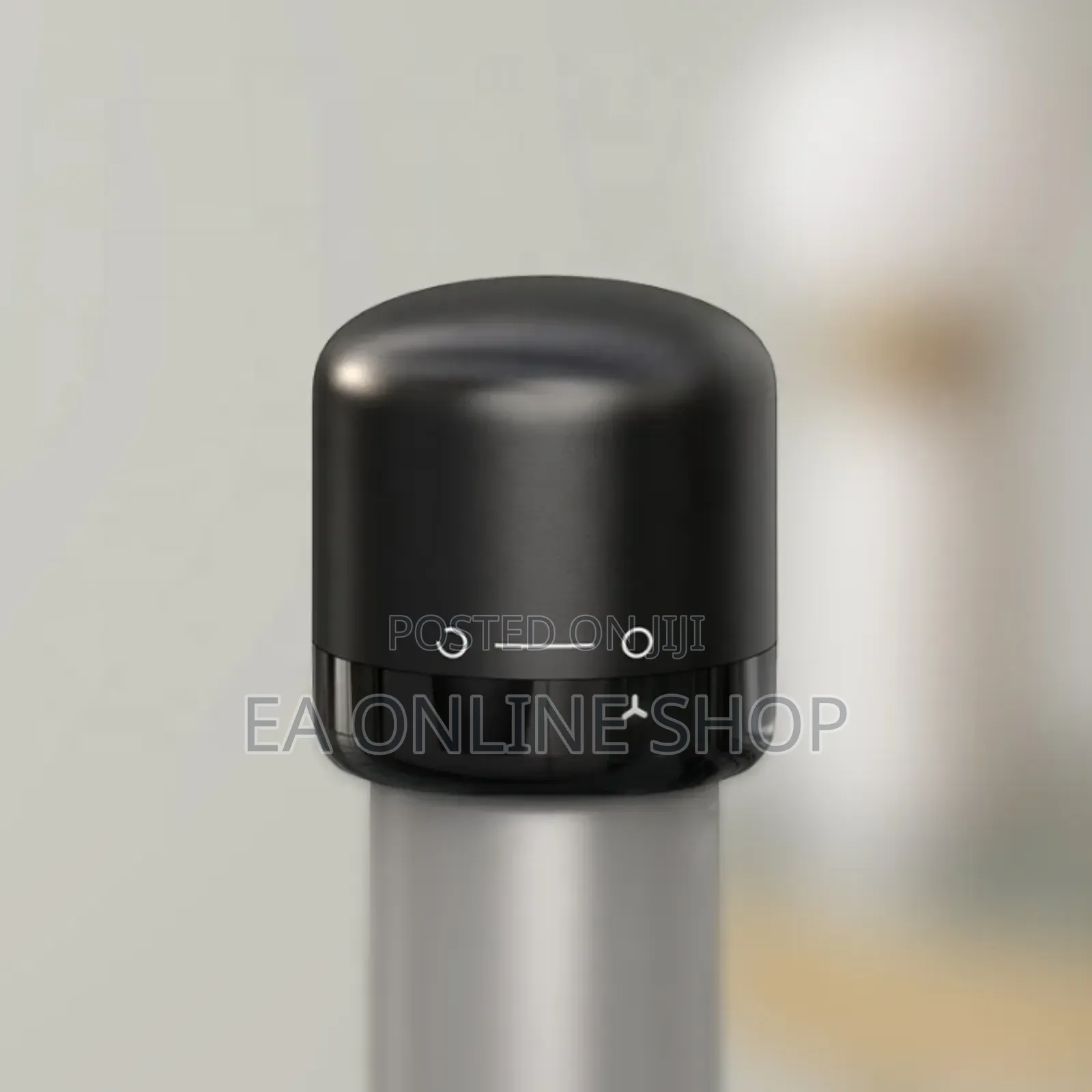 Swivel Open And Close Mini Wine Stopper