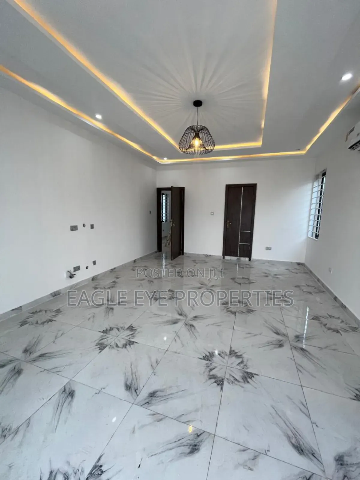 4bdrm House in Ogbojo East Legon for sale