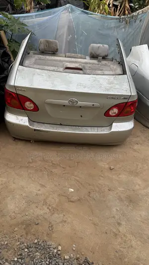 Toyota Corolla 2003,2004,2005,2008 Back Cut / Quarter Panel Available