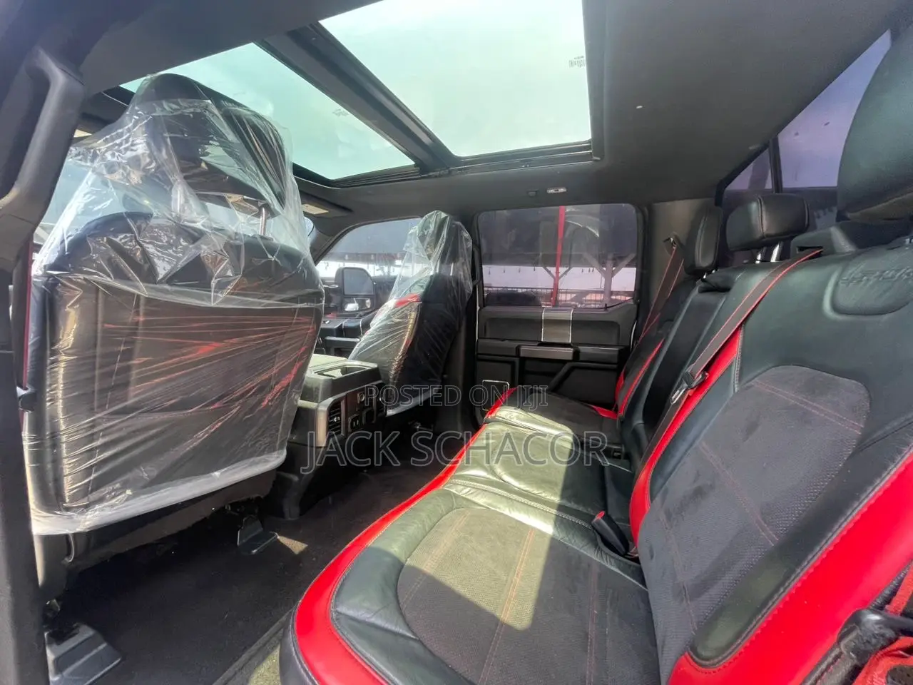 Ford F-150 Lariat 4x4 SuperCab Styleside 8 ft. box 163 in. WB 2017