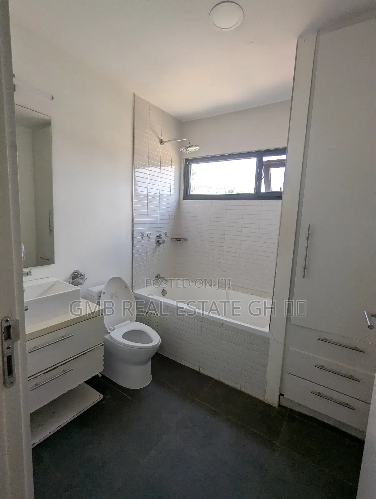 2bdrm House in Oyarifa, Ghana Flag for rent