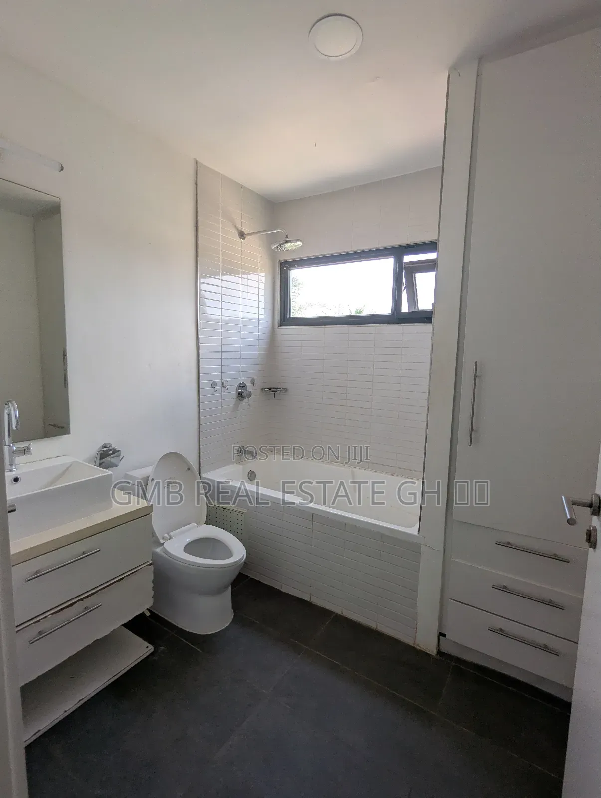 2bdrm House in Oyarifa, Ghana Flag for rent