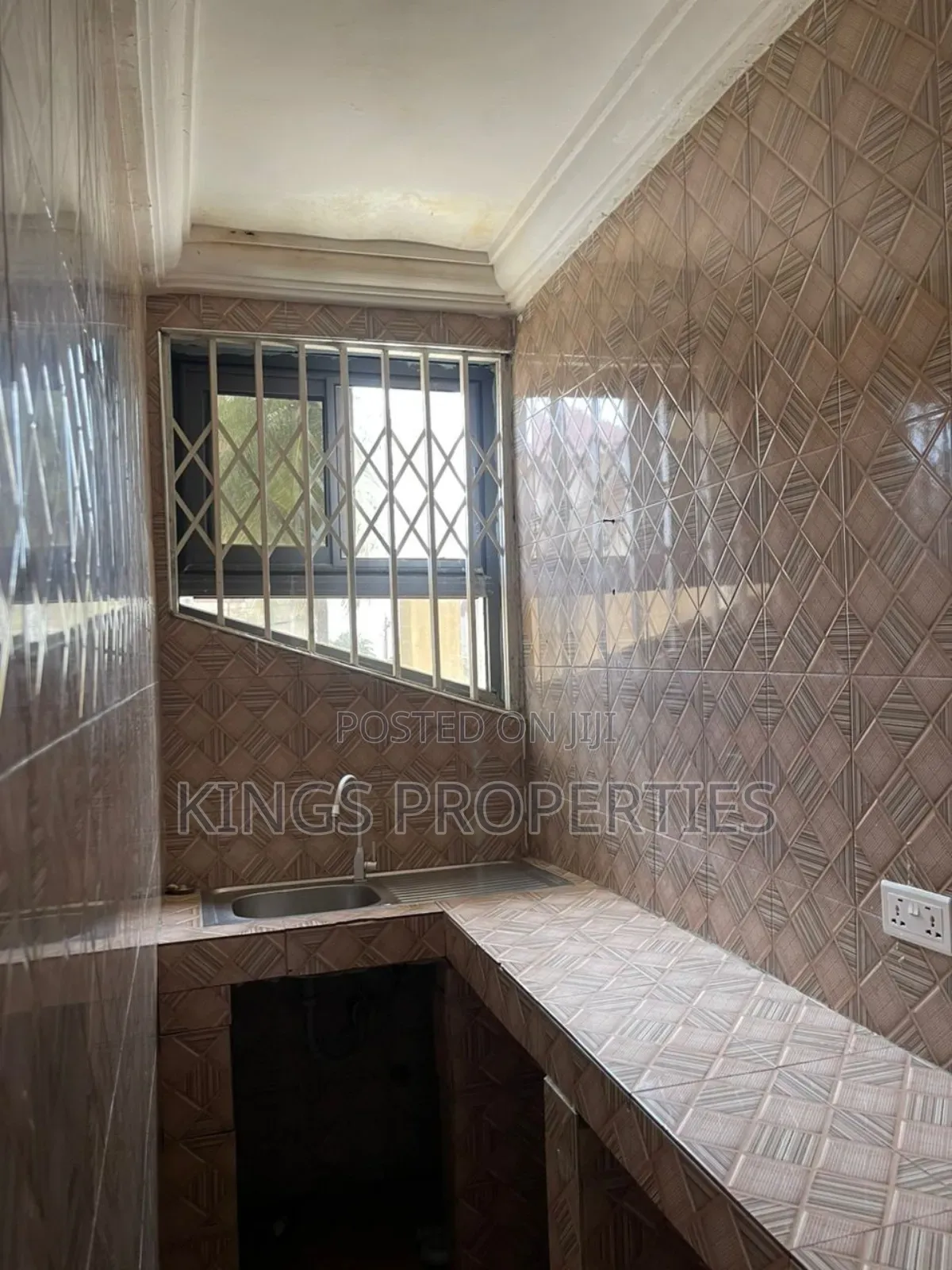 1bdrm Apartment in Classicpropertiesgh, Bortiano for rent