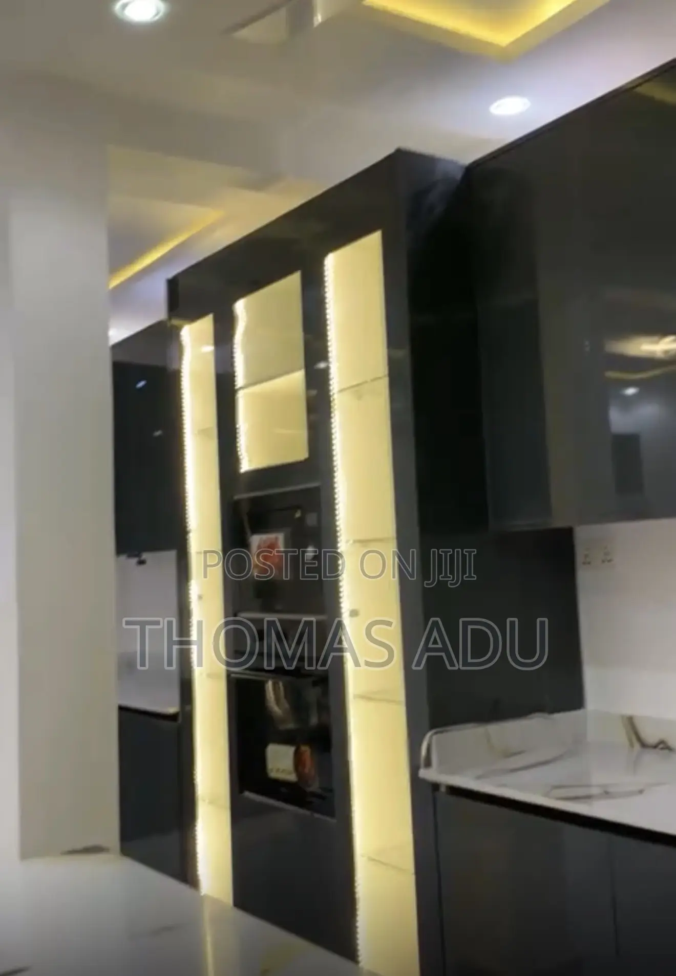 God First Luxury Apartment.Afari