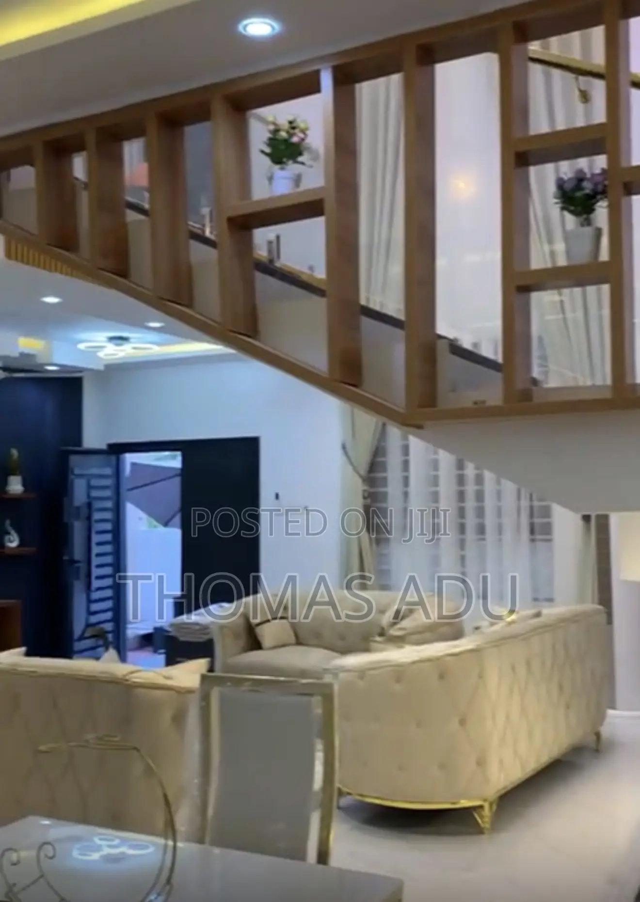God First Luxury Apartment.Afari