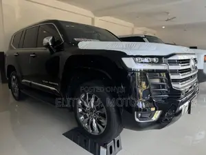 New Toyota Land Cruiser LC300 2025 Black