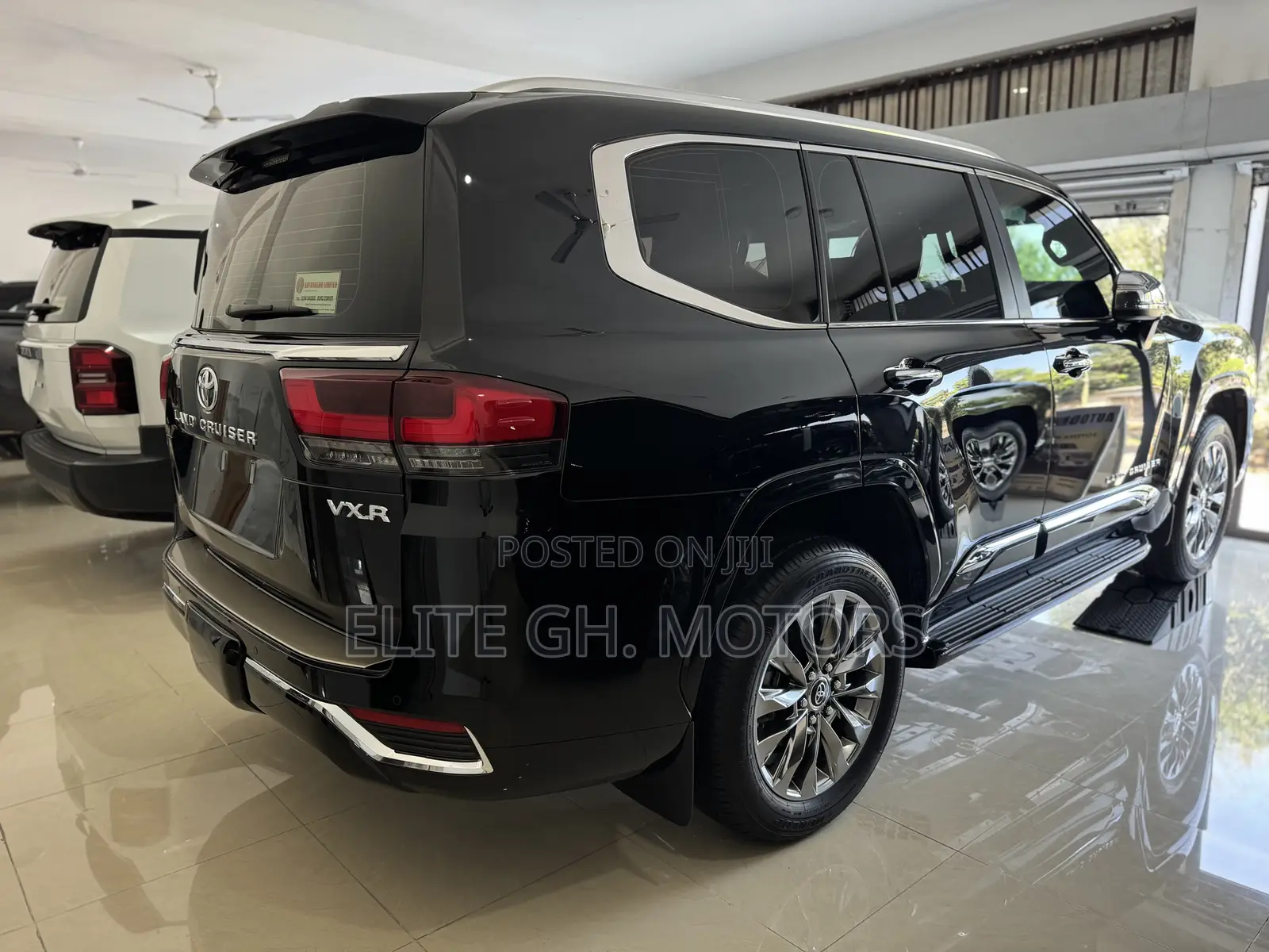 New Toyota Land Cruiser LC300 2025 Black