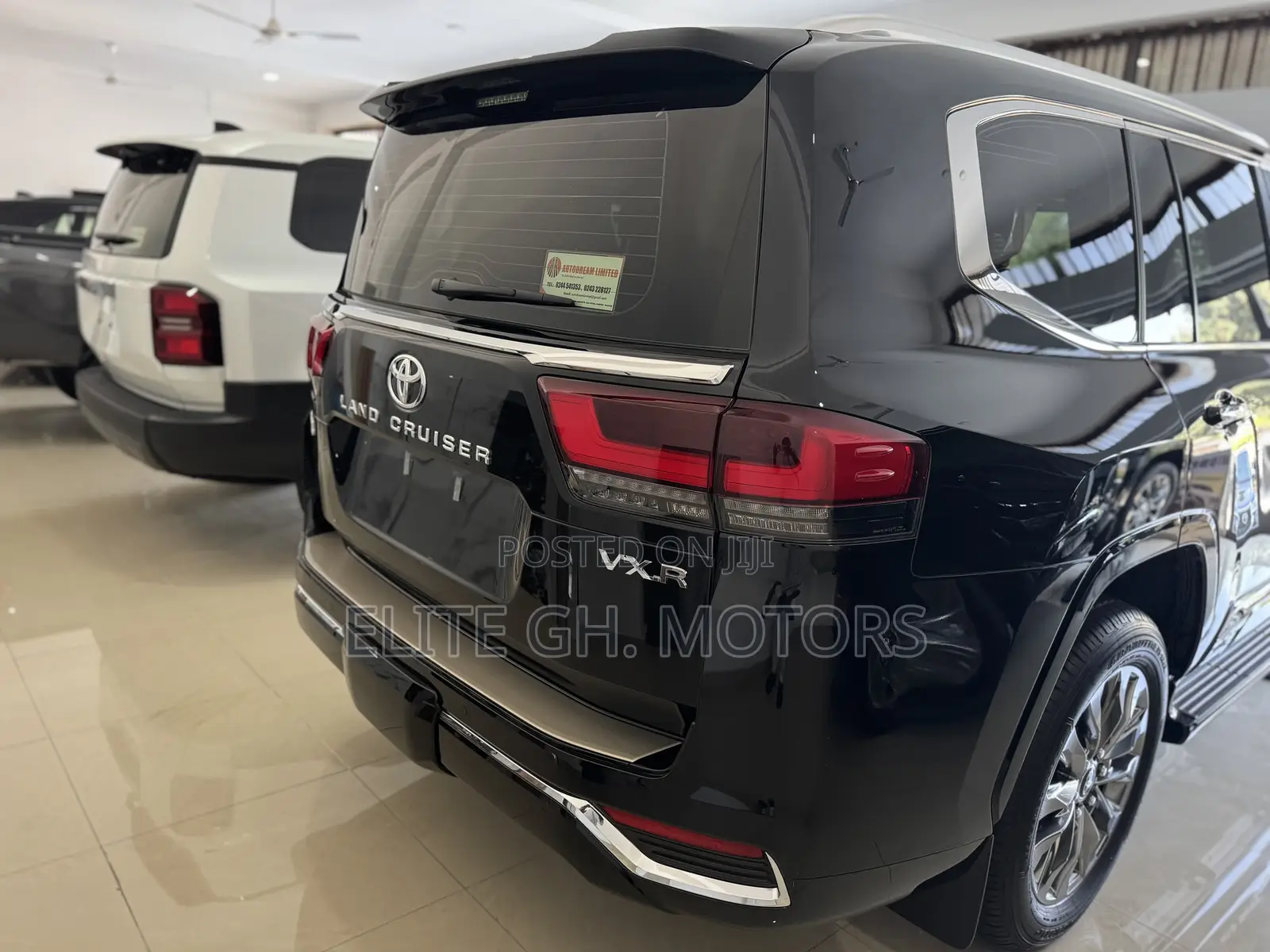 New Toyota Land Cruiser LC300 2025 Black