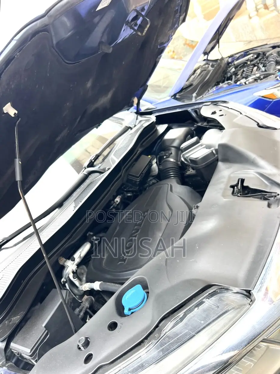Honda Pilot Touring 7 Passenger AWD 2020 Blue