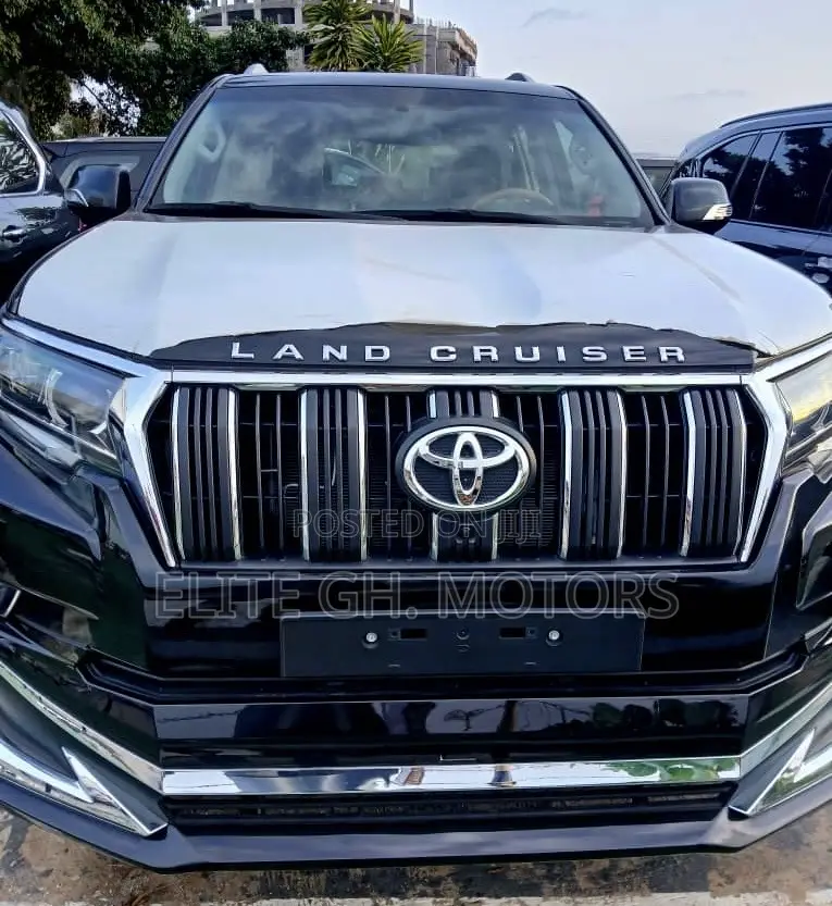 New Toyota Land Cruiser Prado 2.7 2023 Black