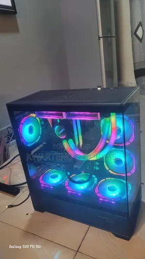 Desktop Computer Asus 16GB Intel Core i7 SSHD (Hybrid) 256GB