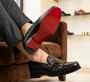 High Quality Men Shoe Black